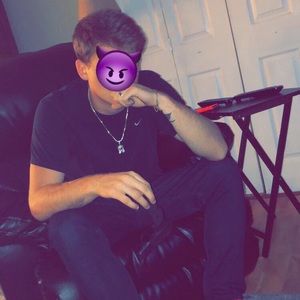 Meet your Posher, Cecil